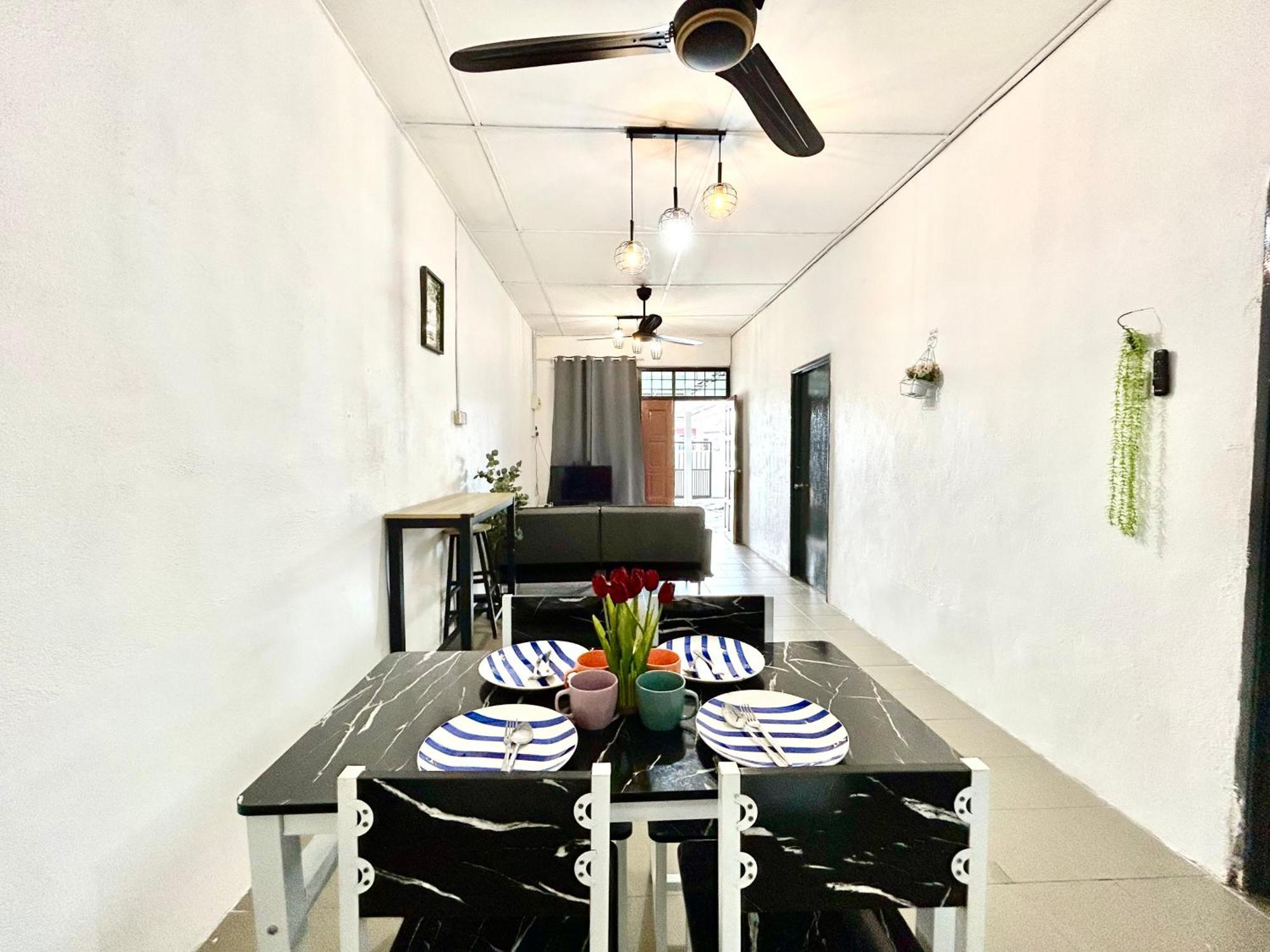 Entire 33 Cozy House • 3 Bedroom @ Alma Bukit Mertajam Buitenkant foto