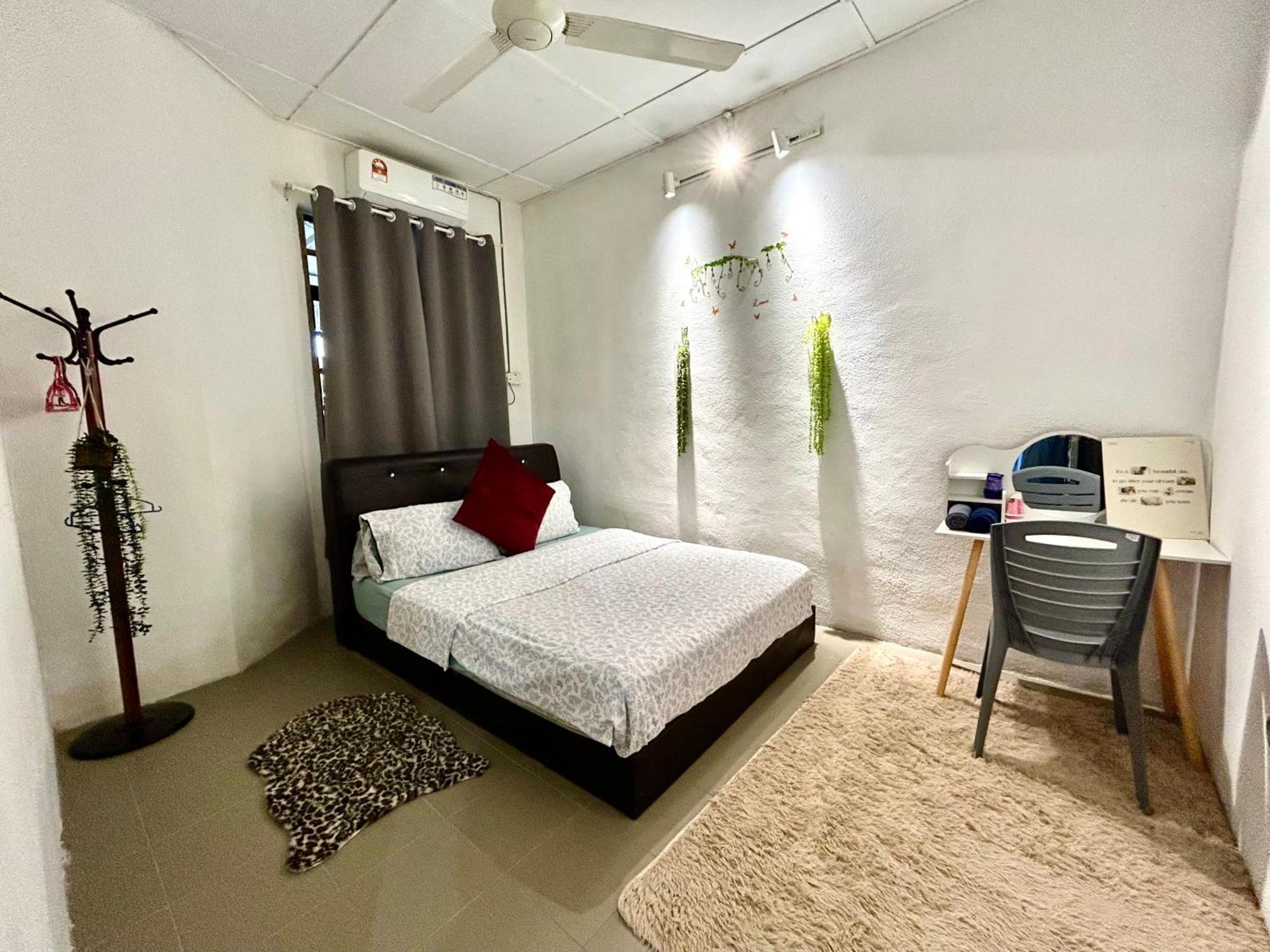 Entire 33 Cozy House • 3 Bedroom @ Alma Bukit Mertajam Buitenkant foto